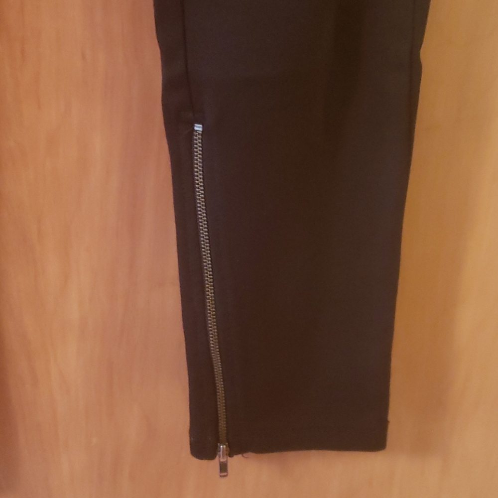 Cabi Black Leggings/Pants Zipper Detail Medium - Picture 2 of 4